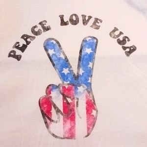 Vintage 👑 Peace Love USA 🇺🇸 ♥️ Tank Top. XL